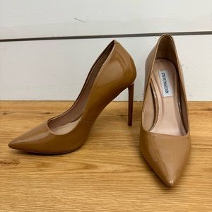 Steve Madden leather camel heels size 7